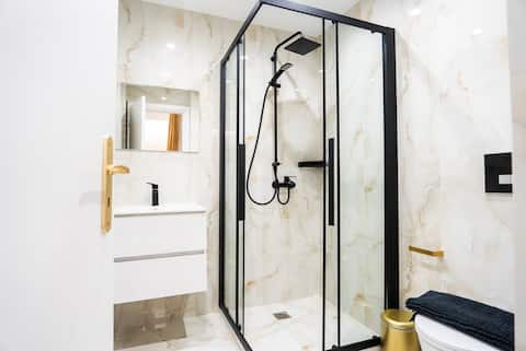 Boutique Suite - Photo 5