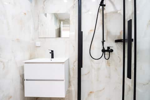 Boutique Suite - Photo 23