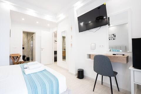 Luxury Family Apartment - Photo 13
