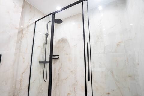 Luxury Family Apartment - Photo 26