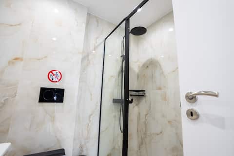 Luxury Family Apartment - Photo 28