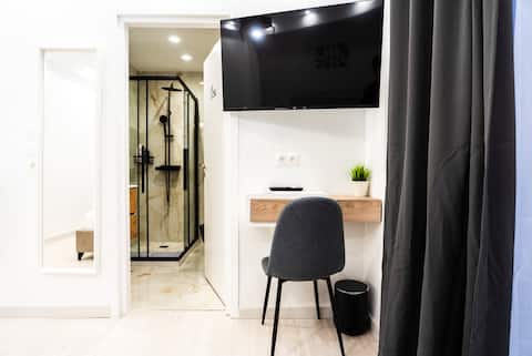 Luxury Penthouse View - Photo 5