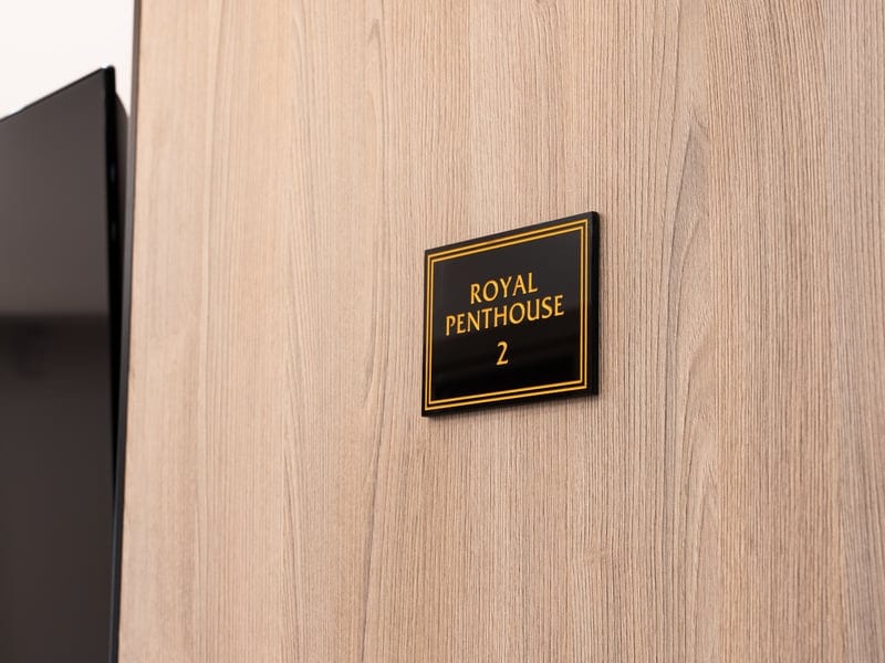 Penthouse - Photo 32