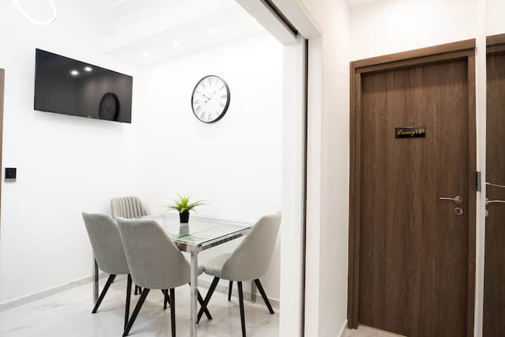 Syntagma Luxury Apartment - Photo 17